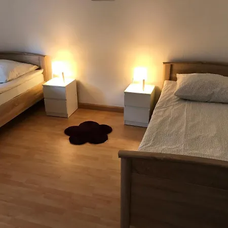 Gartenstrasse Apartamento *